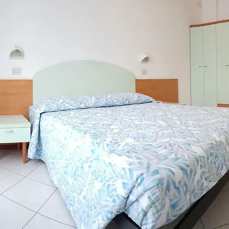 Otel Parini 3*