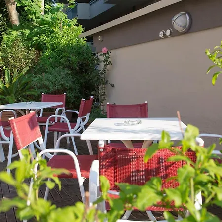 Ξενοδοχείο Parini 3*